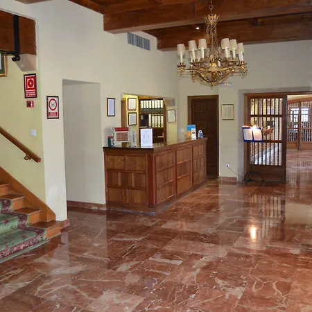Hotel De Verin 3*