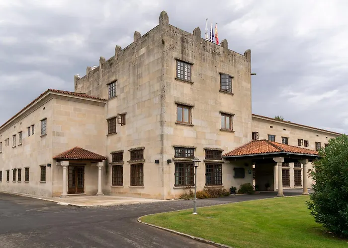 De Verin Otel Monterrei