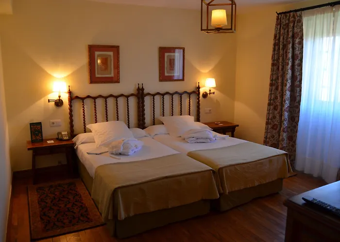 De Verin Otel Monterrei