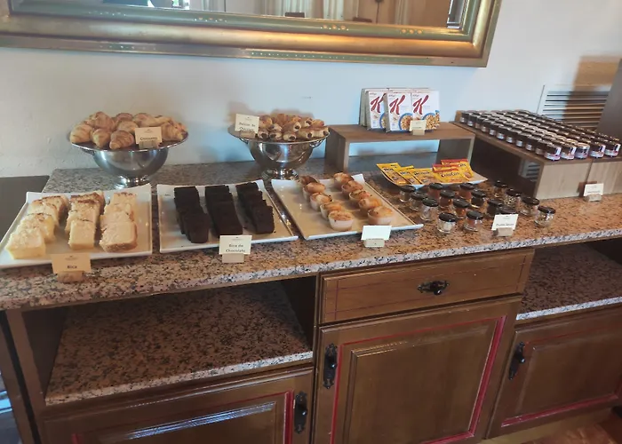 De Verin Otel Monterrei